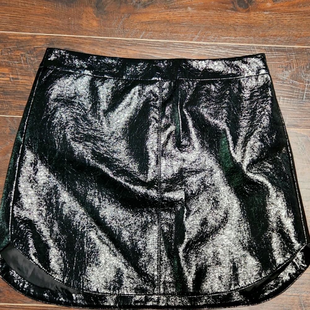 Patent black faux leather mini skirt
